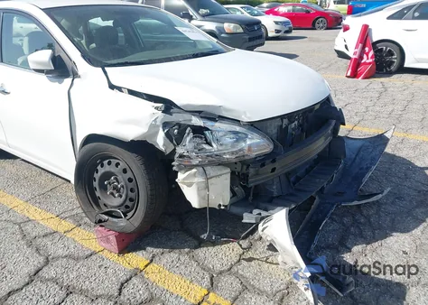 2014 Nissan Sentra z USA, uszkodzony, nr VIN 3N1RB7A99EL642519